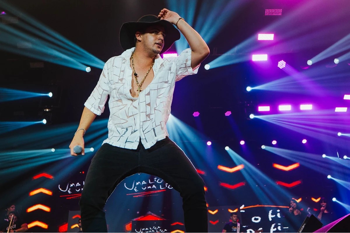 Dono de hit que viralizou com Will Smith, Natanzinho Lima se apresenta na Festa Junina de Votorantim
