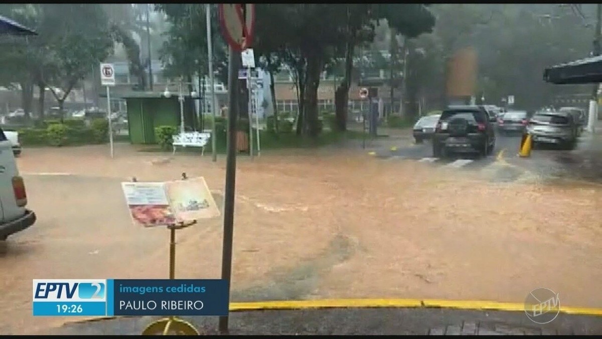 Cidades da região entram em estado de atenção após chuva deste sábado