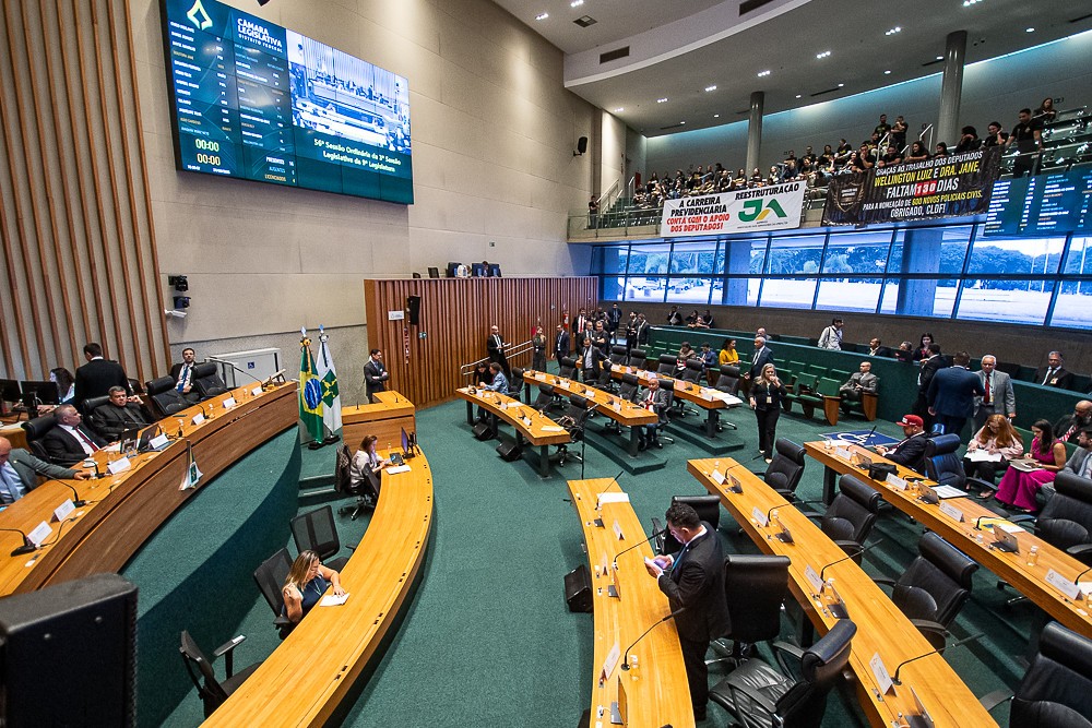 Câmara Legislativa do DF aprova projeto que reduz jornada para servidoras amamentarem