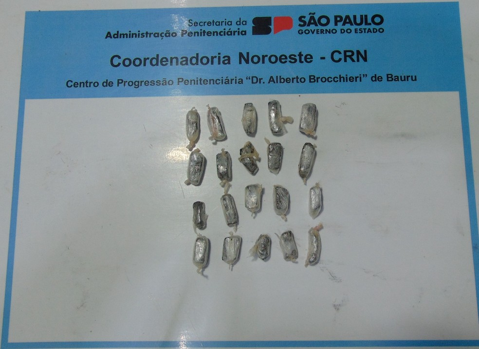 Drogas, celulares e eletrônicos são apreendidos com detentos da região de Bauru após saída temporária — Foto: Reprodução/SAP