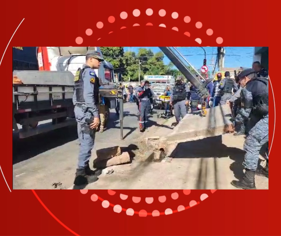 Suspeito morre dentro de bueiro durante confronto com Rotam — Foto: Rotam