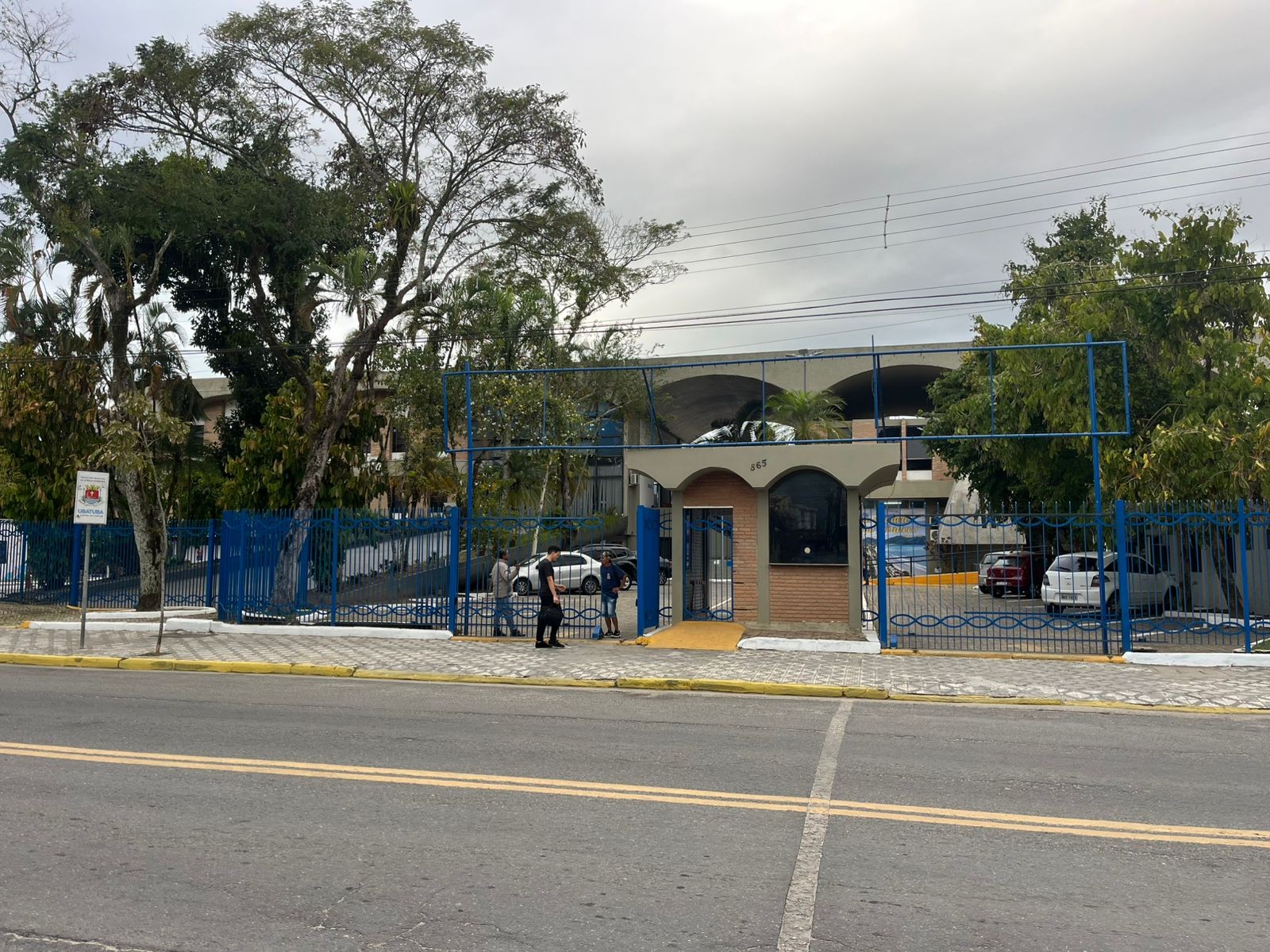 Polícia Federal deflagra operação contra crimes ambientais e fundiários no Litoral Norte