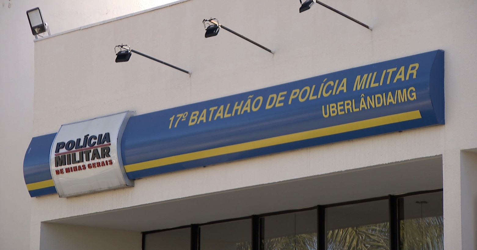 Comerciante reage a assalto e suspeito morre baleado em Uberlândia