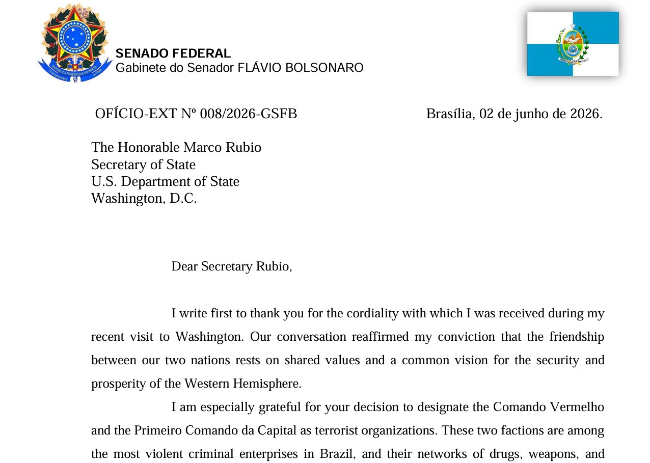 Flávio Bolsonaro envia carta a Marco Rubio contra propostas de tarifas sobre o Brasil