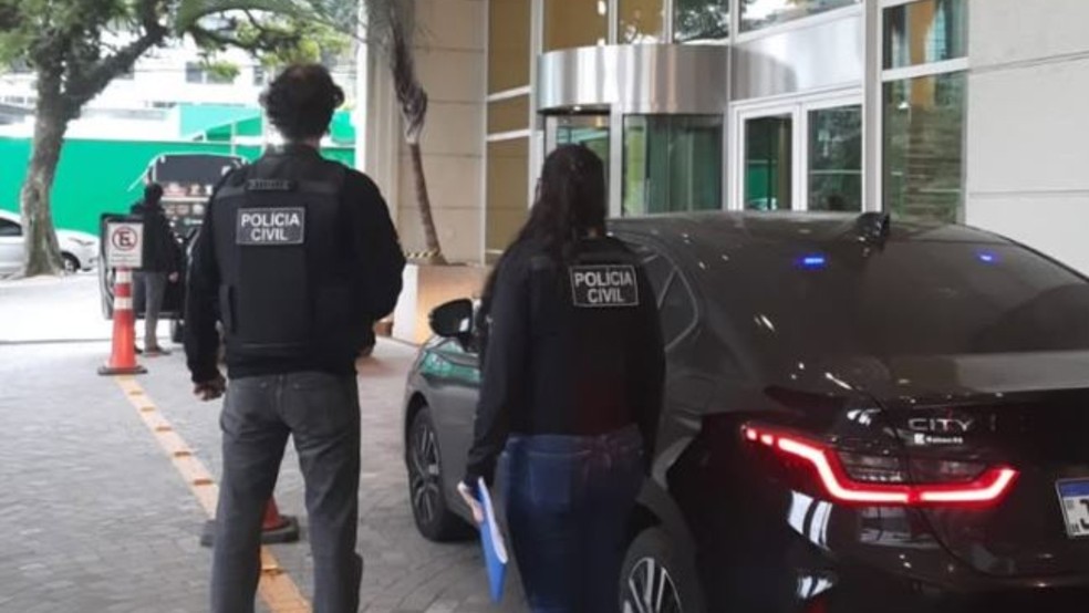 Empresa emissora dos títulos de capitalização na modalidade “Filantropia Premiável”, em Porto Alegre, foi alvo de busca e apreensão em operação da Polícia Civil do Ceará. — Foto: PCRS/ Divulgação