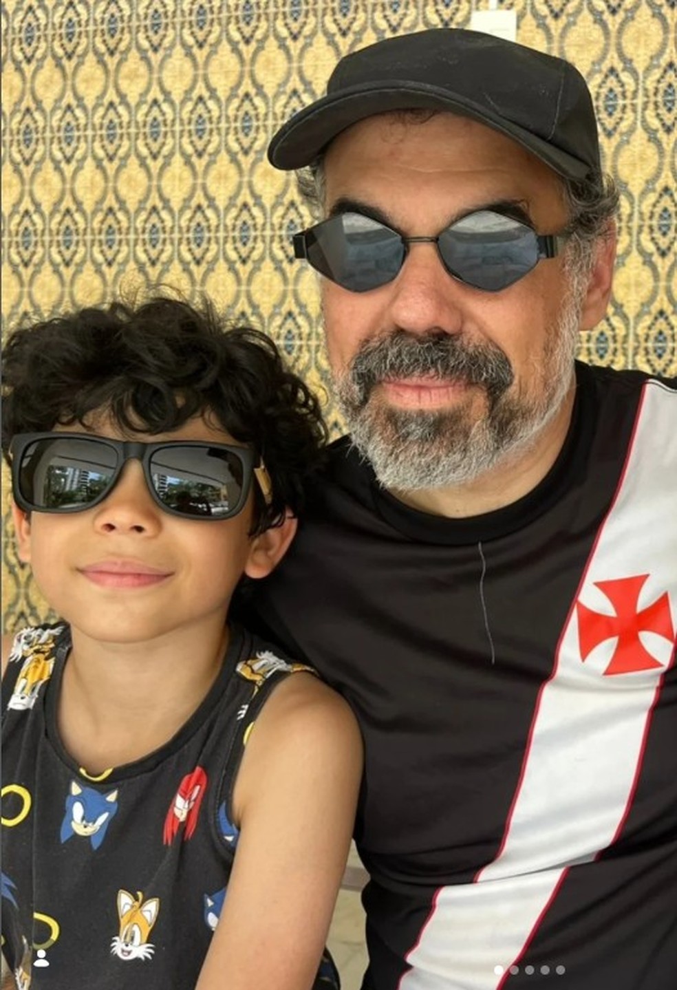 Chico e o humorista Vinicius Atunes — Foto: Reprodução