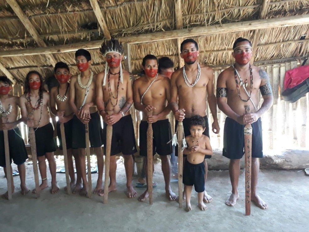 Indígenas da aldeia Renascer, em Ubatuba — Foto: Renascer Ywyty Guaçu