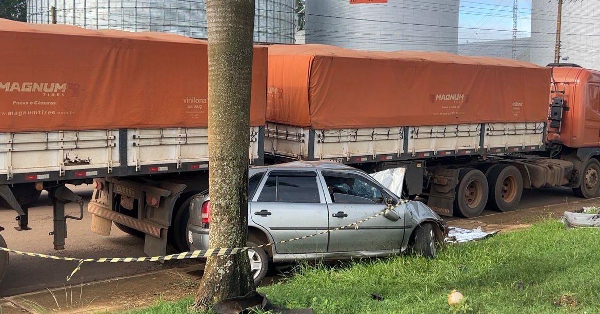 Motorista morre após bater contra caminhão e ficar preso entre as ferragens na BR-070 em MT 