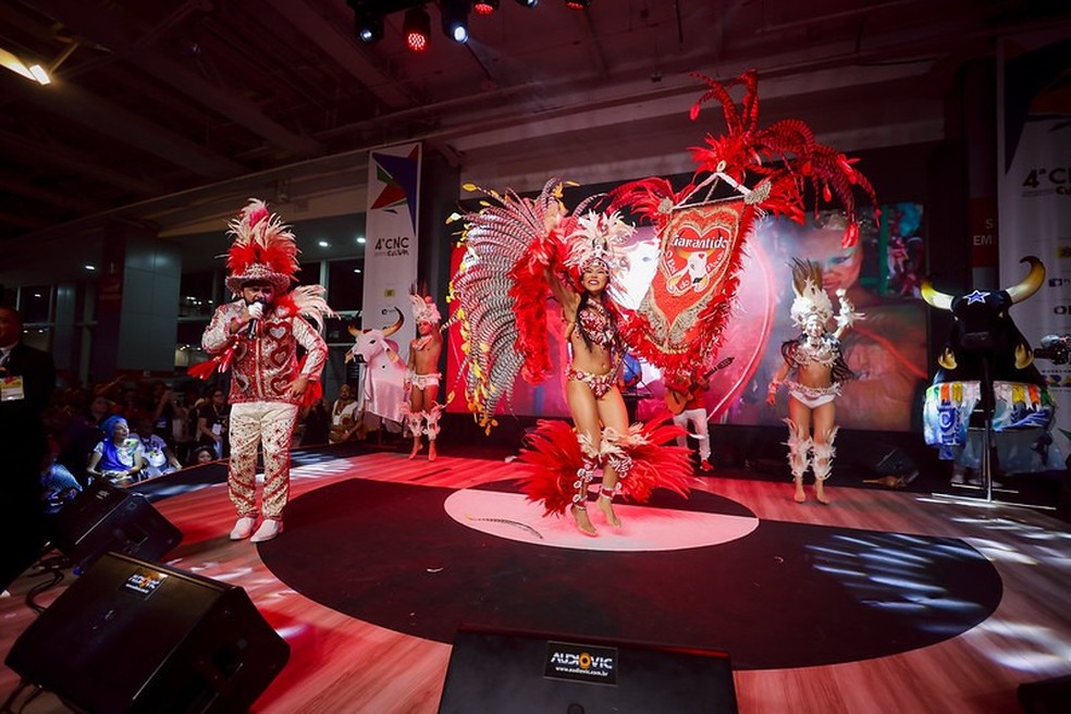 Itens oficiais de Garantido e Caprichoso se apresentam em Brasília — Foto: Divulgação / SEC