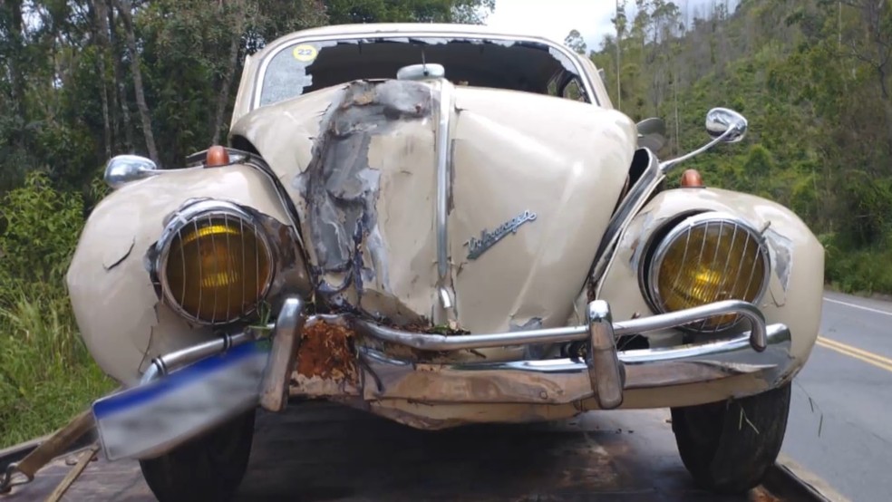Lindon Johnson, ex-prefeito e médico, sofre acidente e cai de barranco na BR-262 no Espírito Santo. — Foto: Reprodução