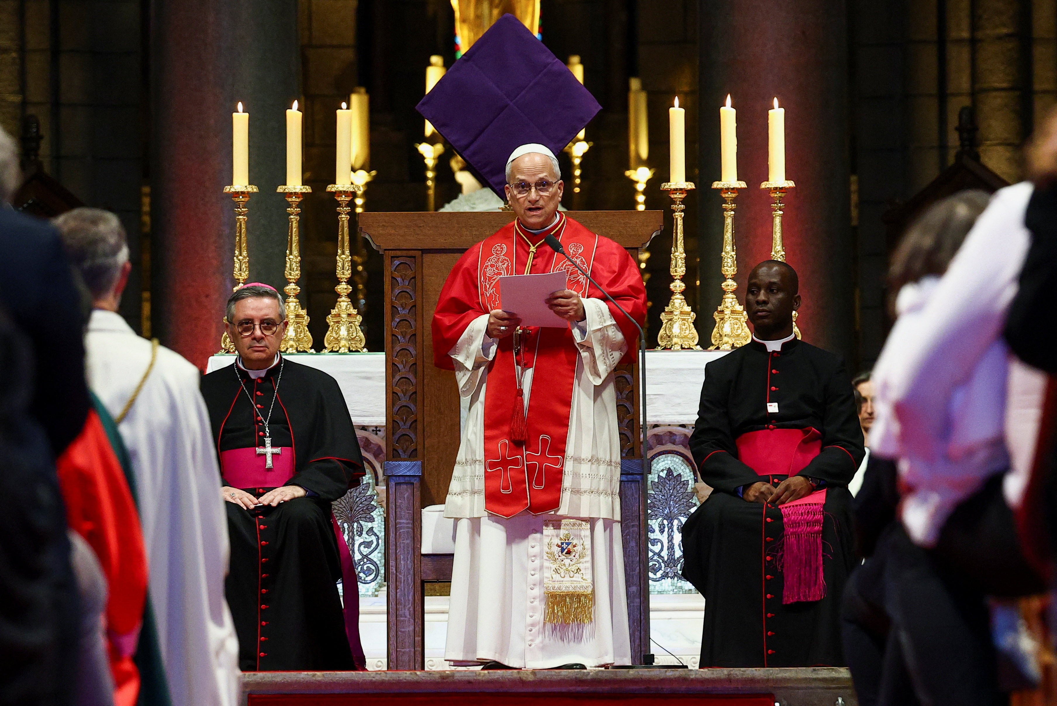 Em visita ao 'paraíso dos milionários', Papa Leão XIV pede partilha de riqueza com os mais pobres