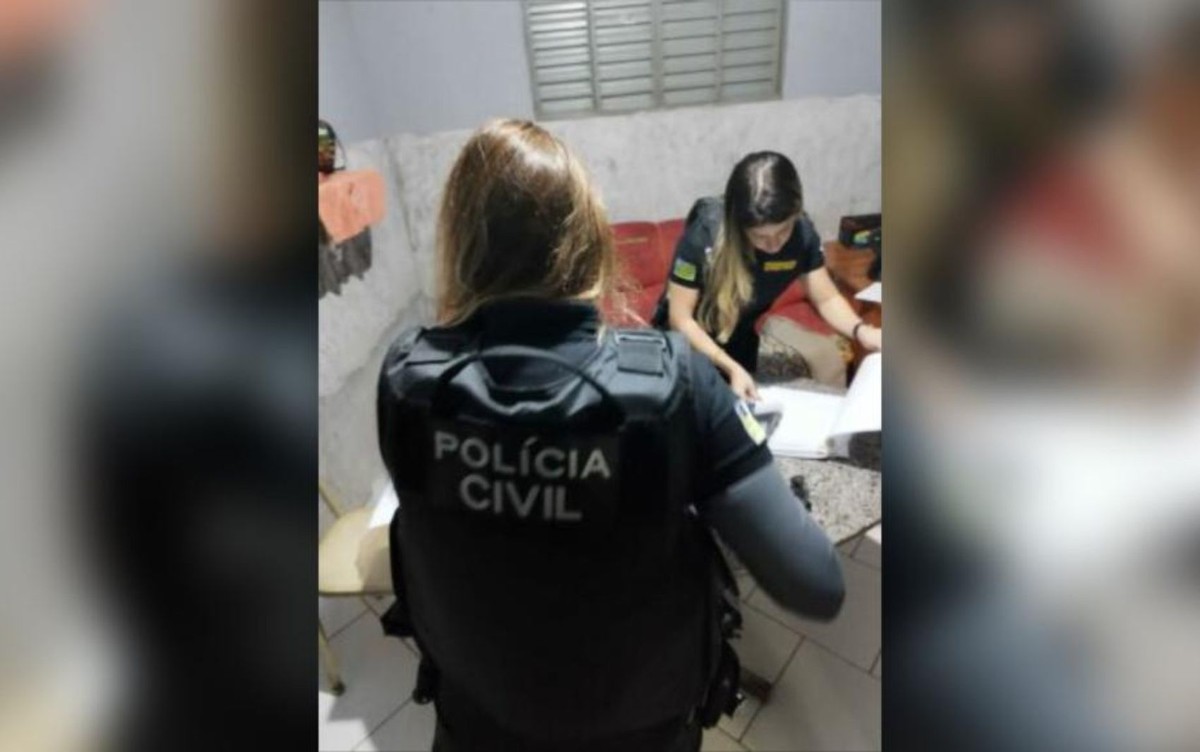 Funcionário e outros dois homens são suspeitos de fraudar sistema do Detran para transferir carros à venda sem autorização dos donos