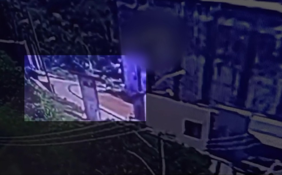 Vídeo mostra fuga de detentos do complexo penal de Salvador — Foto: Reprodução/Redes Sociais