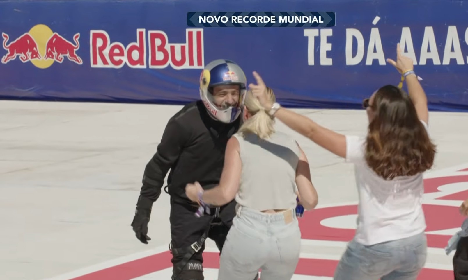 'A gente consegue se superar a hora que quiser', diz Mineirinho após bater recorde em descida de skate 