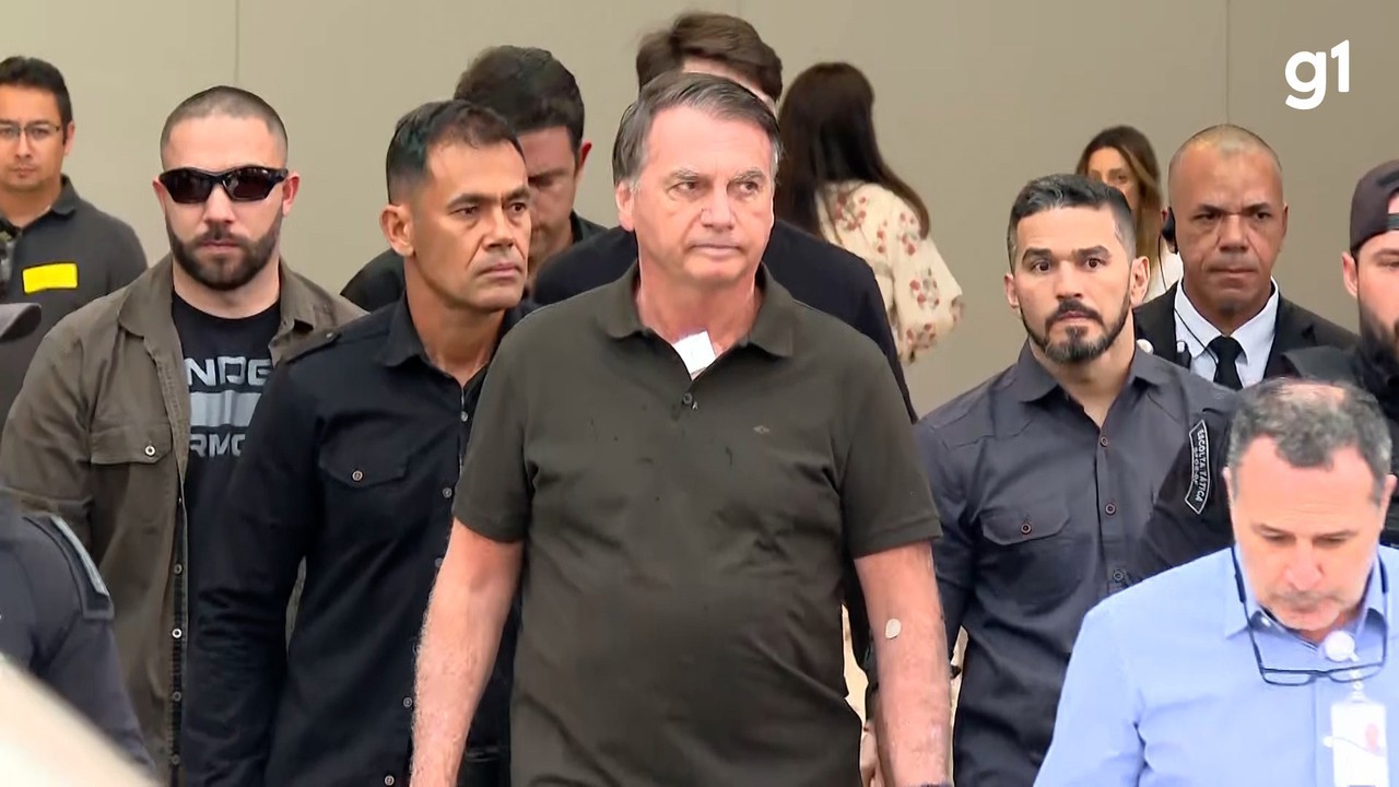 Moraes dá 24 horas para Polícia Penal do DF explicar demora no retorno de Bolsonaro à prisão domiciliar após exames