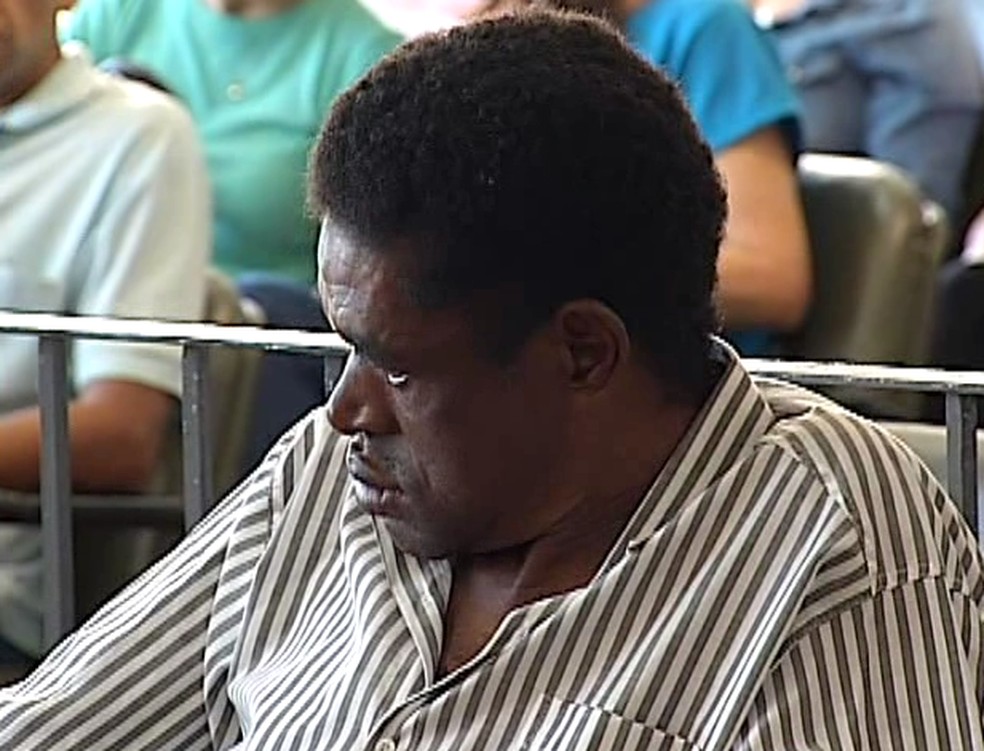 Eurípedes Martins durante um dos julgamentos — Foto: Reprodução/TV Integração