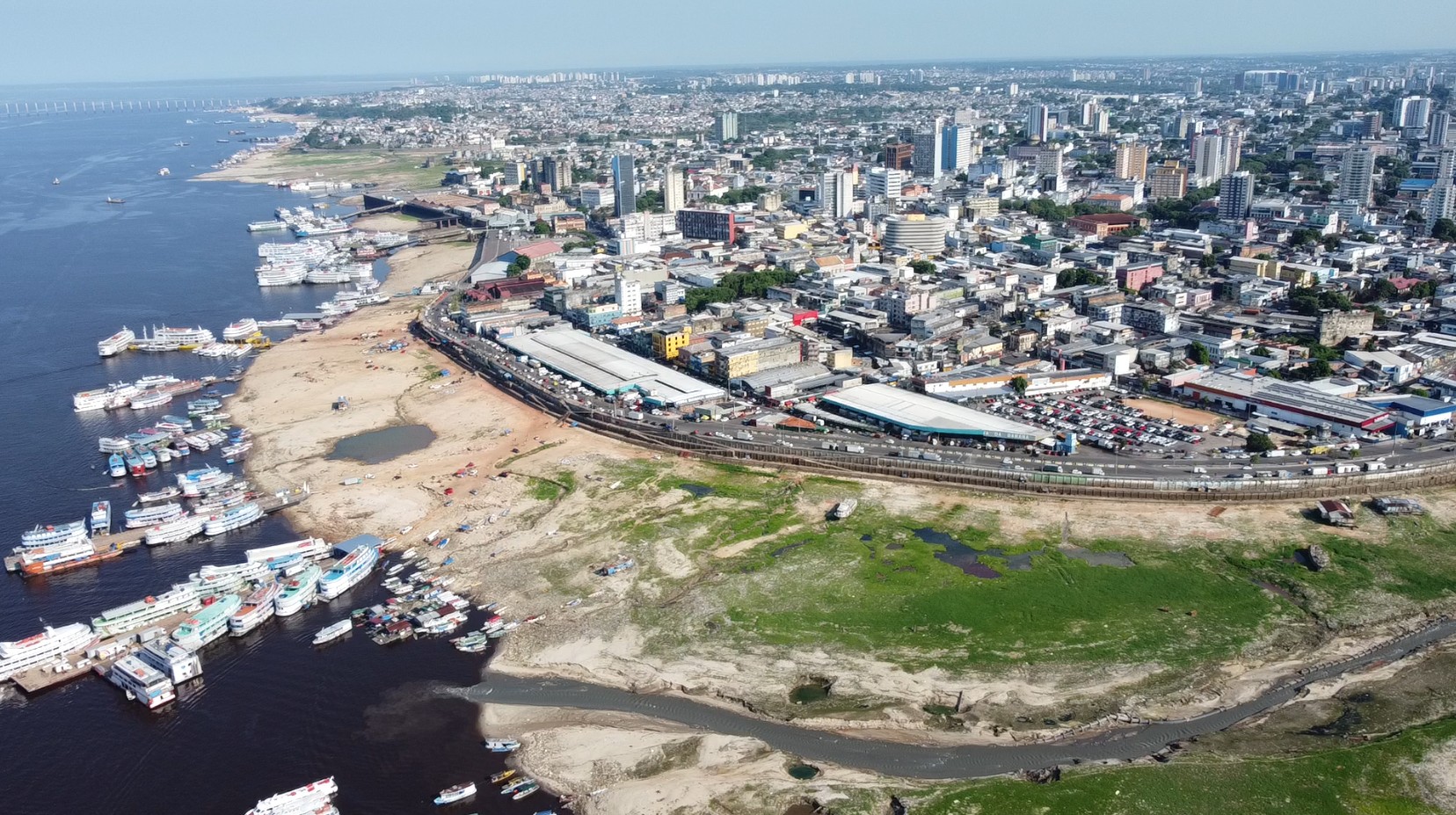Rio Negro recua 41 cm em Manaus, mas vazante dos rios do AM segue dentro da normalidade, diz Serviço Geológico do Brasil