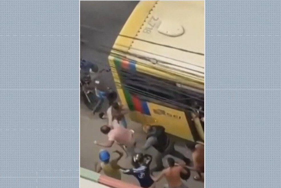 PM que matou motociclista de aplicativo foi espancado aps o crime  Foto: Reproduo/TV Globo