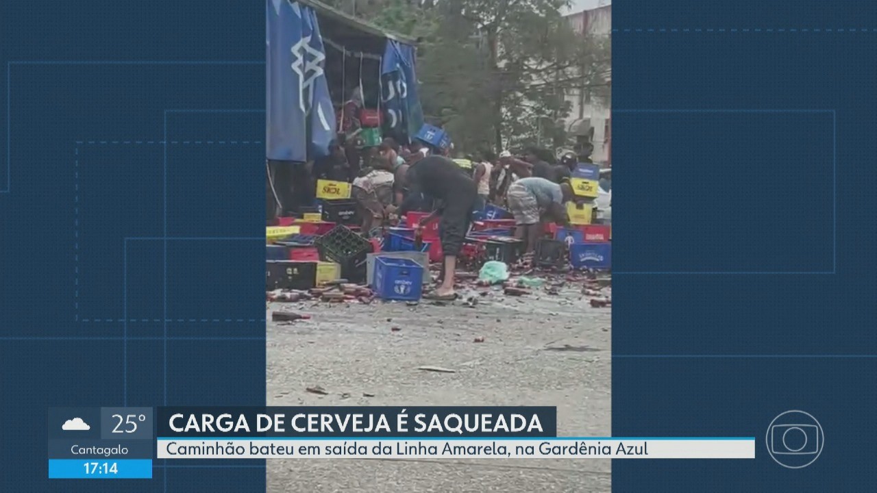 VÍDEO: caminhão de cerveja tomba na Gardênia, e carga é saqueada