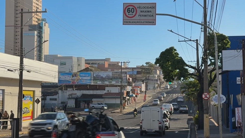 14 novos pontos de fiscalização eletrônica começam a funcionar em Presidente Prudente (SP) — Foto: Gustavo Luz/TV TEM