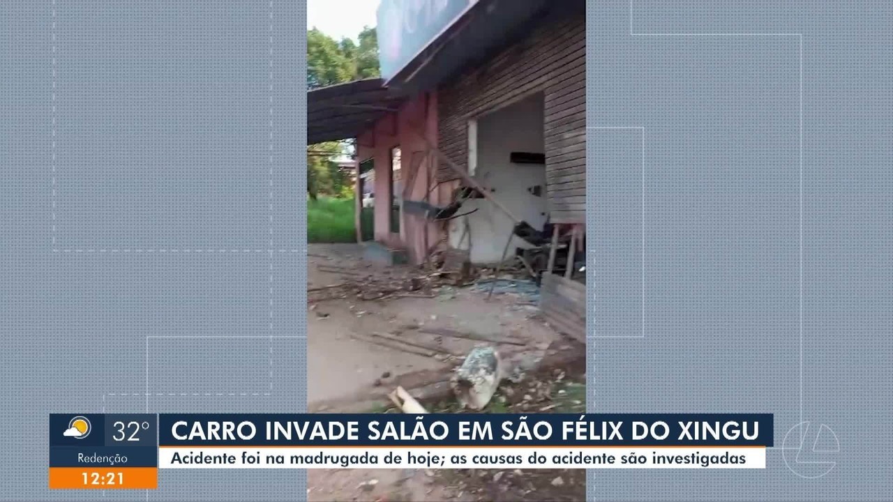 Carro invade salão de beleza em São Félix do Xingu, no sudeste do Pará