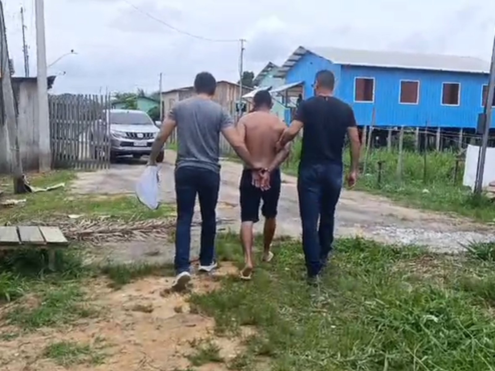 Homem é preso após tentar estuprar irmã adolescente e vítima relata abuso aos 7 anos no AC