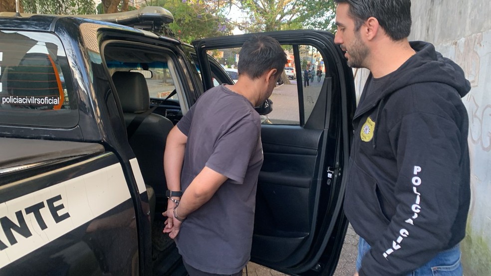 Dono de imobiliária é preso suspeito de desvio milionário de condomínios em Porto Alegre — Foto: Ronaldo Bernardi/Agência RBS