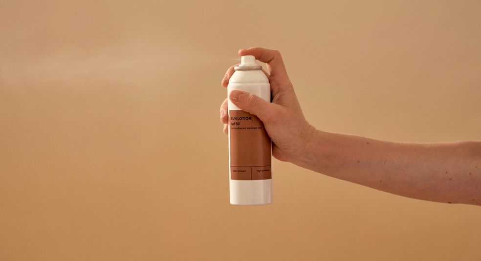 Protetor solar em spray � Foto: Pexels