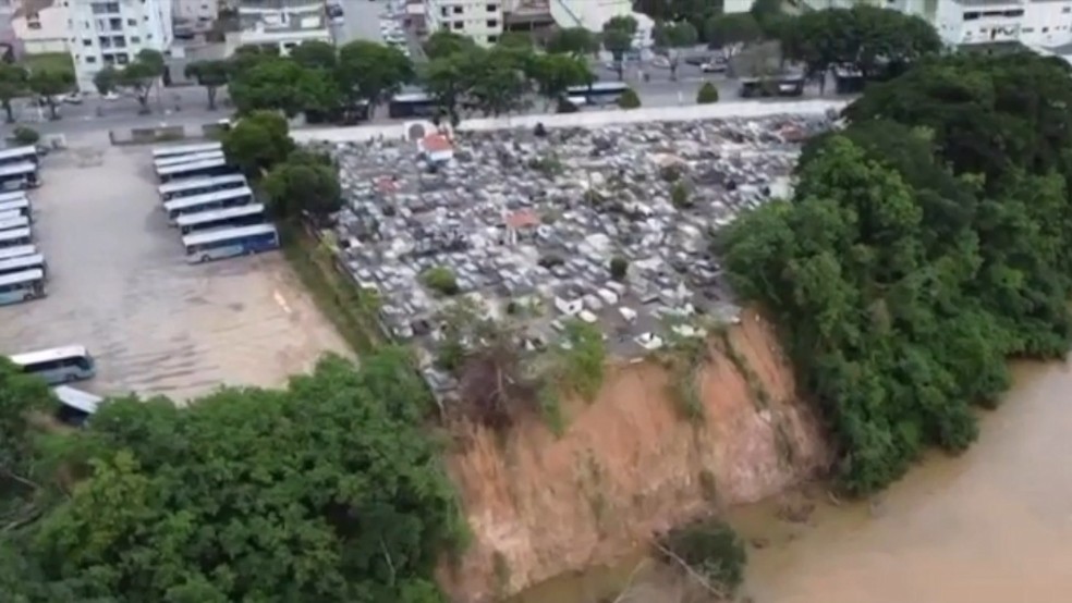 Rio descobre que ele tem um espirito!