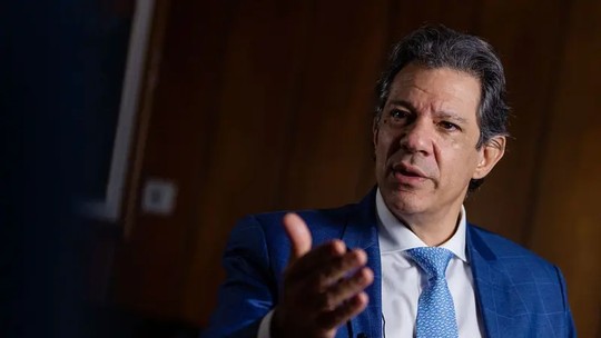 🟥 (Market Recap)"Mercati in tensione: Ibovespa scende sotto i 140.000 punti tra timori commerciali"