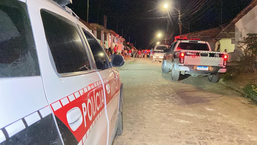 Padrasto e enteado são assassinados à tiros em distrito de Alhandra, PB — Foto: Flávio Fernandes