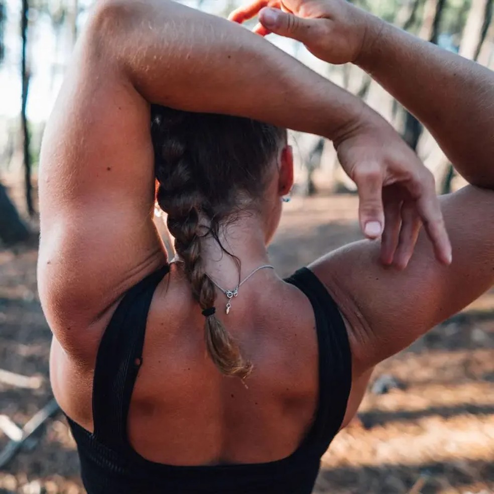 Praticar exercícios regularmente pode melhorar a qualidade do sono. — Foto: GETTY IMAGES via BBC