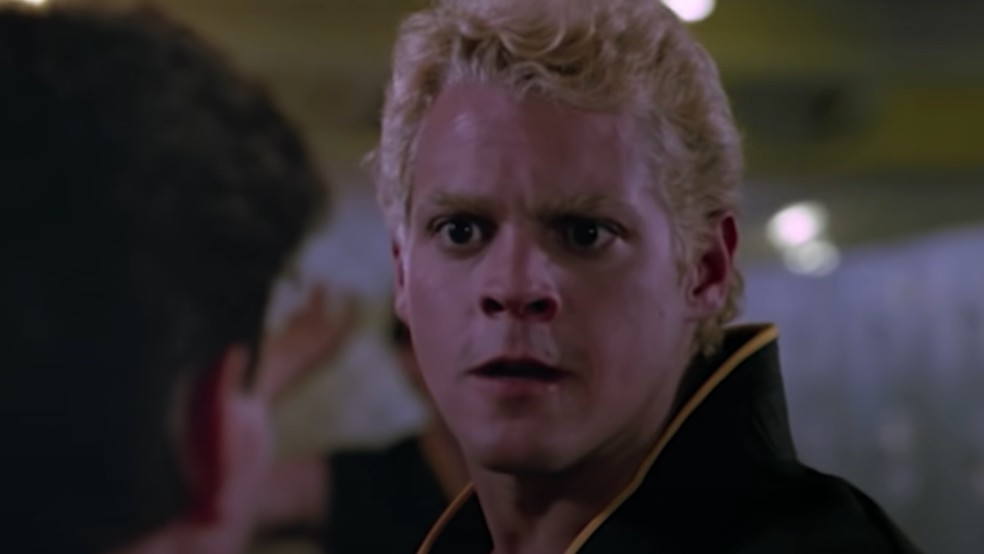 O ator Chad McQueen no papel do vilão Dutch em cena do filme 'Karatê Kid: a hora da verdade' (1984) — Foto: Sony Pictures Entertainment/Divulgação