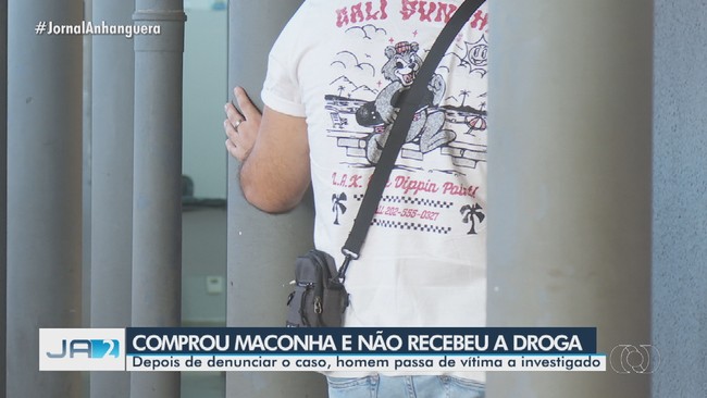 Homem presta depoimento aps denunciar no ter recebido maconha que comprou de traficante
