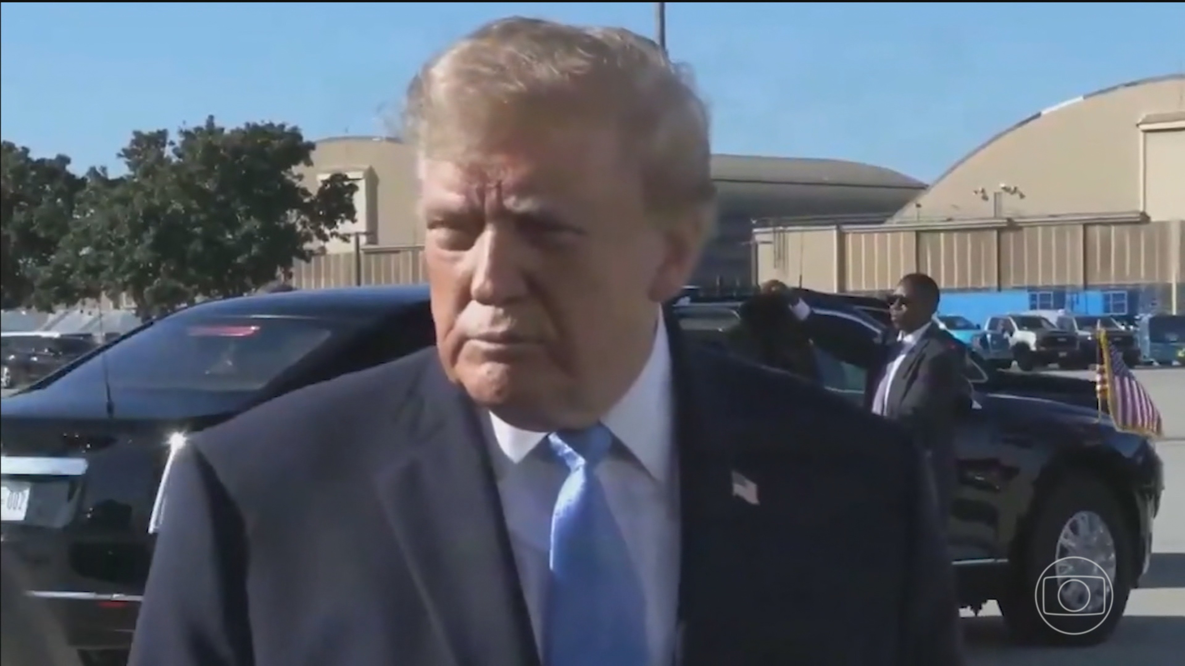 Trump faz insinuações e afirma, sem provas, que eleição no Brasil pareceu fraudada; Alckmin rebate