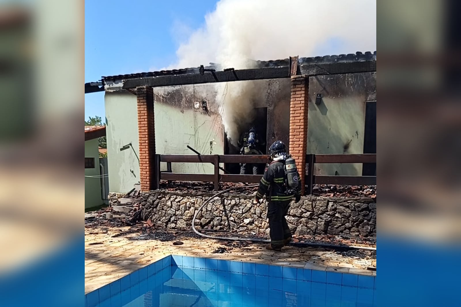 Incêndio destrói parte de casa e mata cão e gato em Araçoiaba da Serra