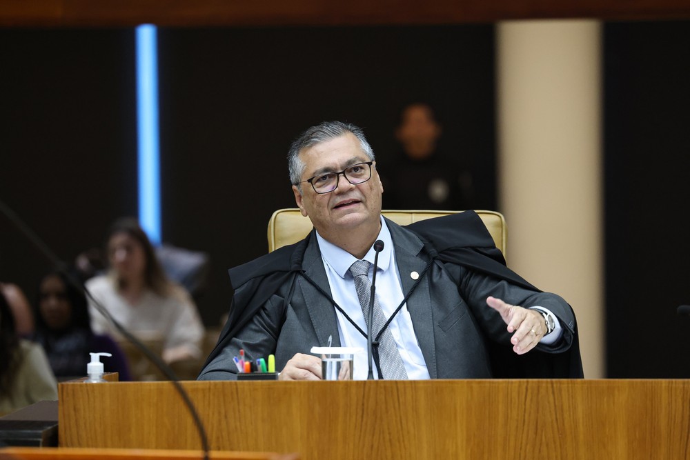 Flávio Dino defende a validade de decisões monocráticas e a jurisdição penal do STF