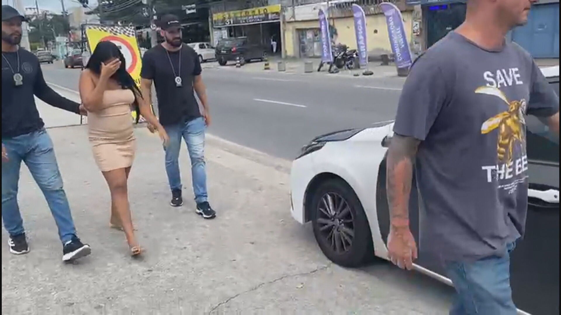 Polícia prende mulher por se passar por fiscal da Receita para enganar idosos