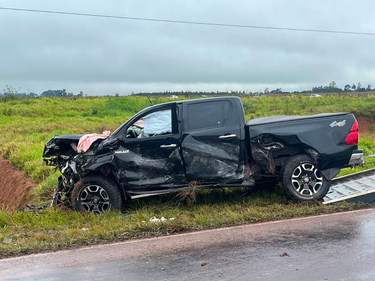 Casal morre e filha de 8 meses fica ferida em acidente com 10 vítimas na MS-168