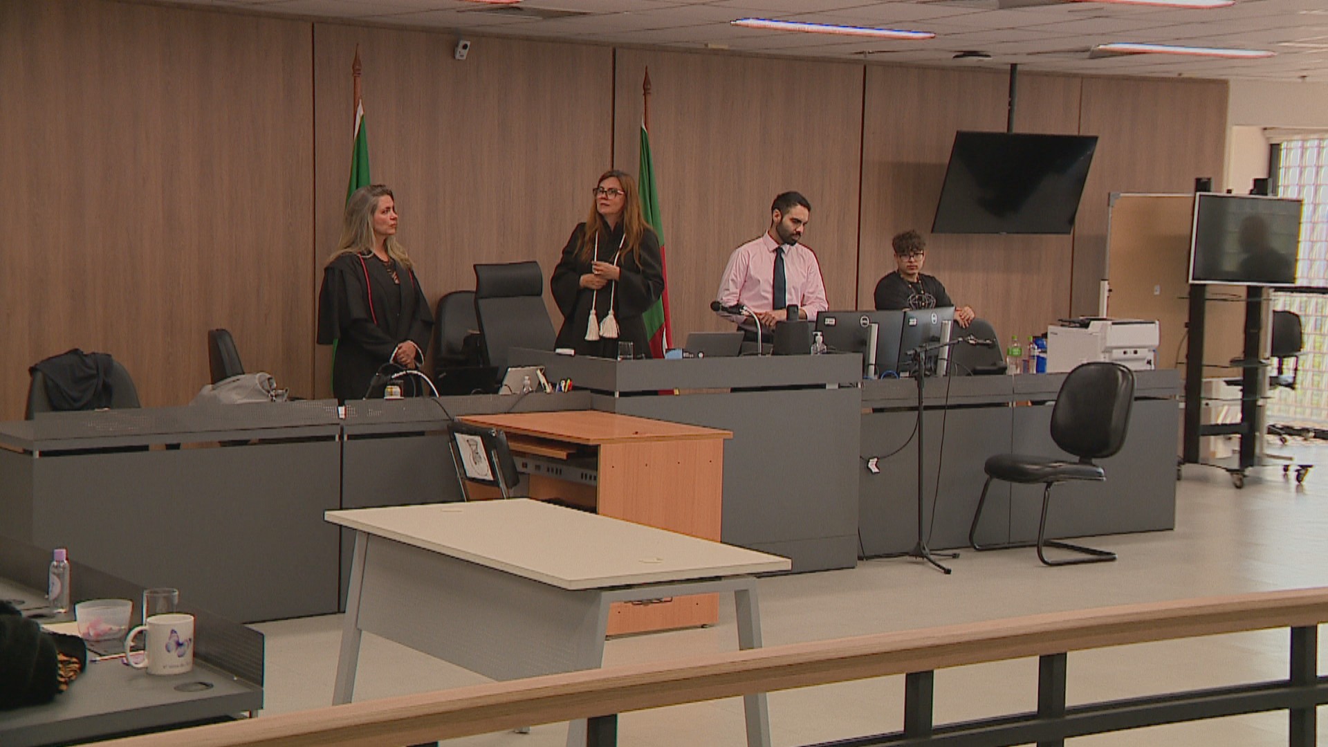 Primeira sentença sob nova lei do feminicídio em Porto Alegre condena réu a 24 anos de prisão