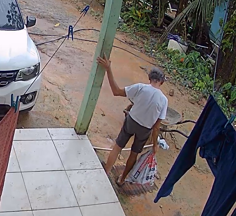 Idoso de 93 anos é encontrado com vida após cinco dias perdido em área de mata no sudoeste do Pará