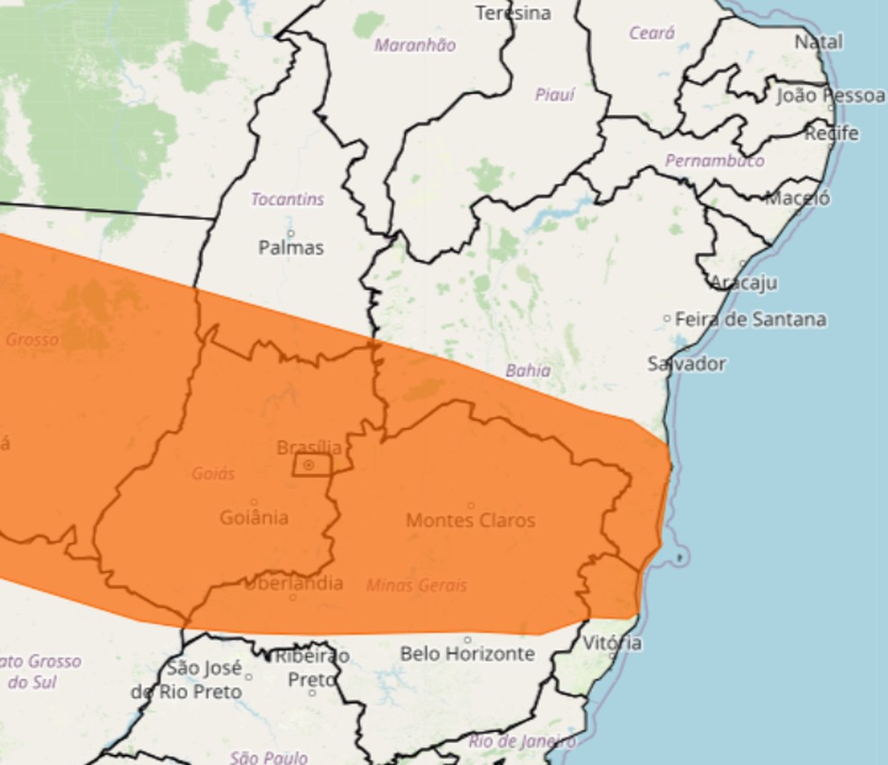 Mais de 90 cidades da Bahia estão com previsão de chuvas intensas, com alerta laranja de perigo — Foto: Inmet