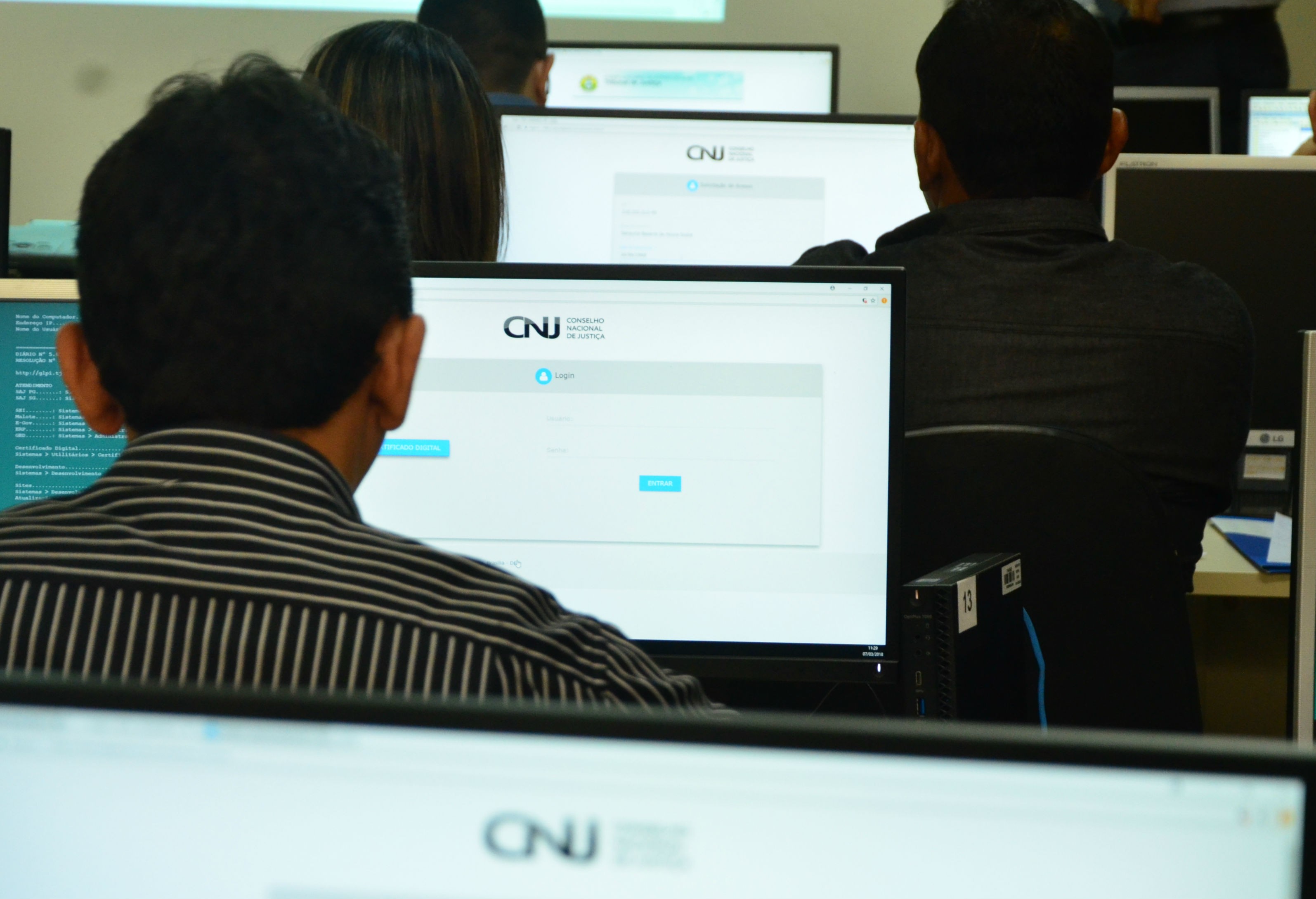 g1 usou ferramentas de programação para analisar milhares de arquivos em levantamento exclusivo sobre feminicídios; entenda