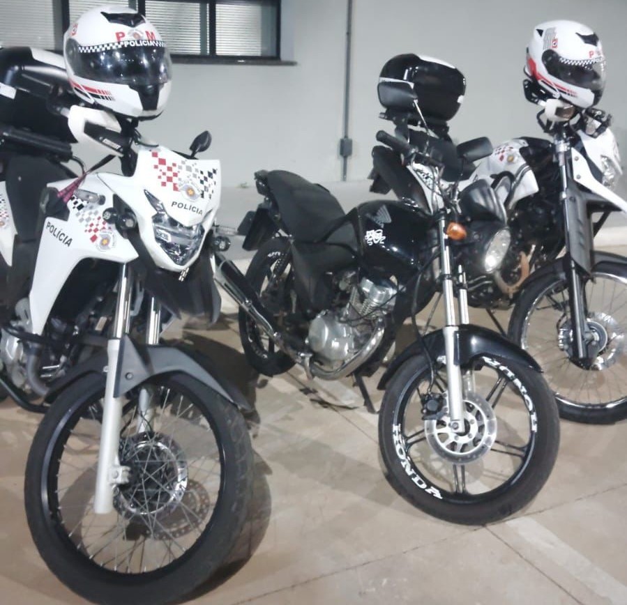 Adolescente é apreendido após ser flagrado dirigindo motocicleta em alta velocidade e desobedecer ordem de parada em Dracena