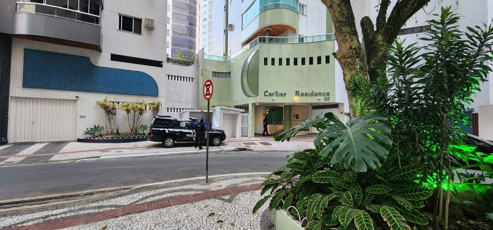Apartamento de Jair Renan Bolsonaro em Balneário Camboriú, em Santa Catarina — Foto: TV Globo/Reprodução