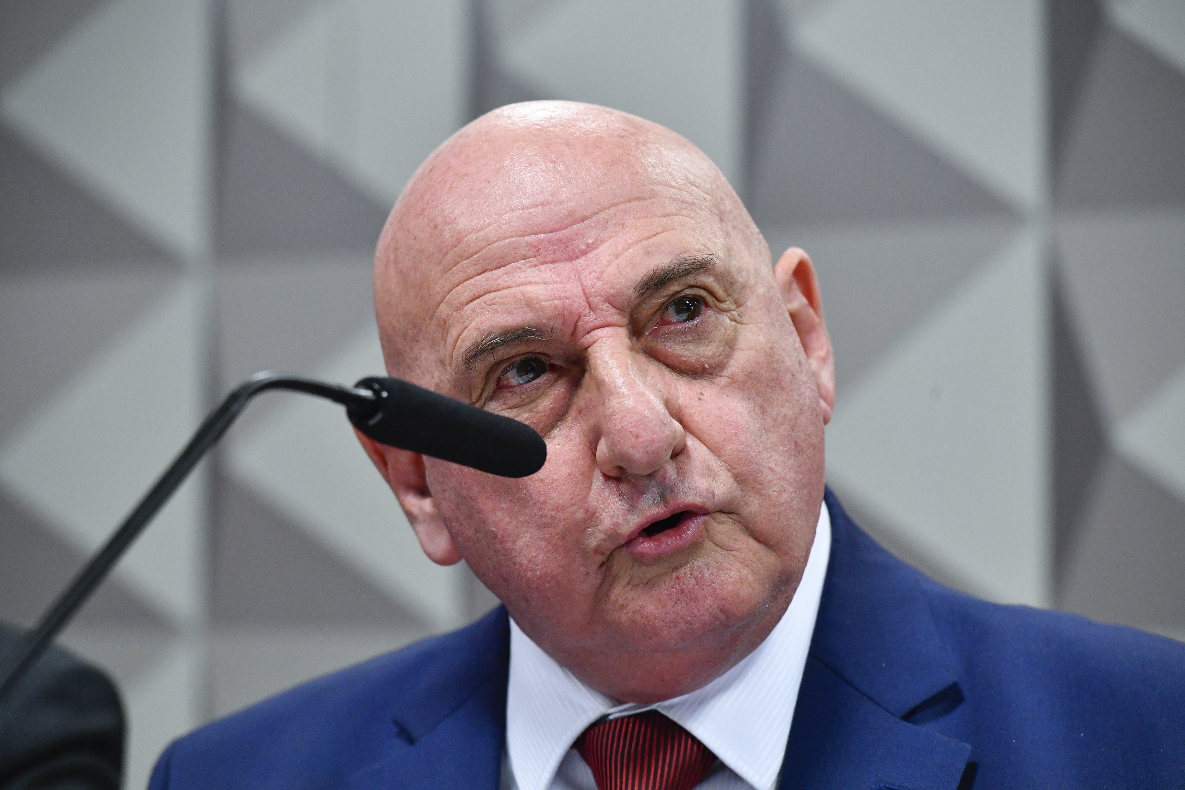 CPI dos Atos Antidemocráticos, na CLDF, aprova relatório final e não pede indiciamento do general G. Dias 