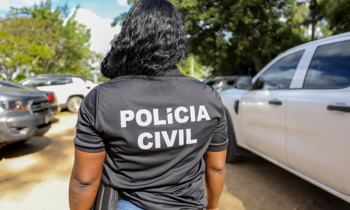 Homem é preso após importunar ex-companheira e descumprir medida protetiva na Bahia