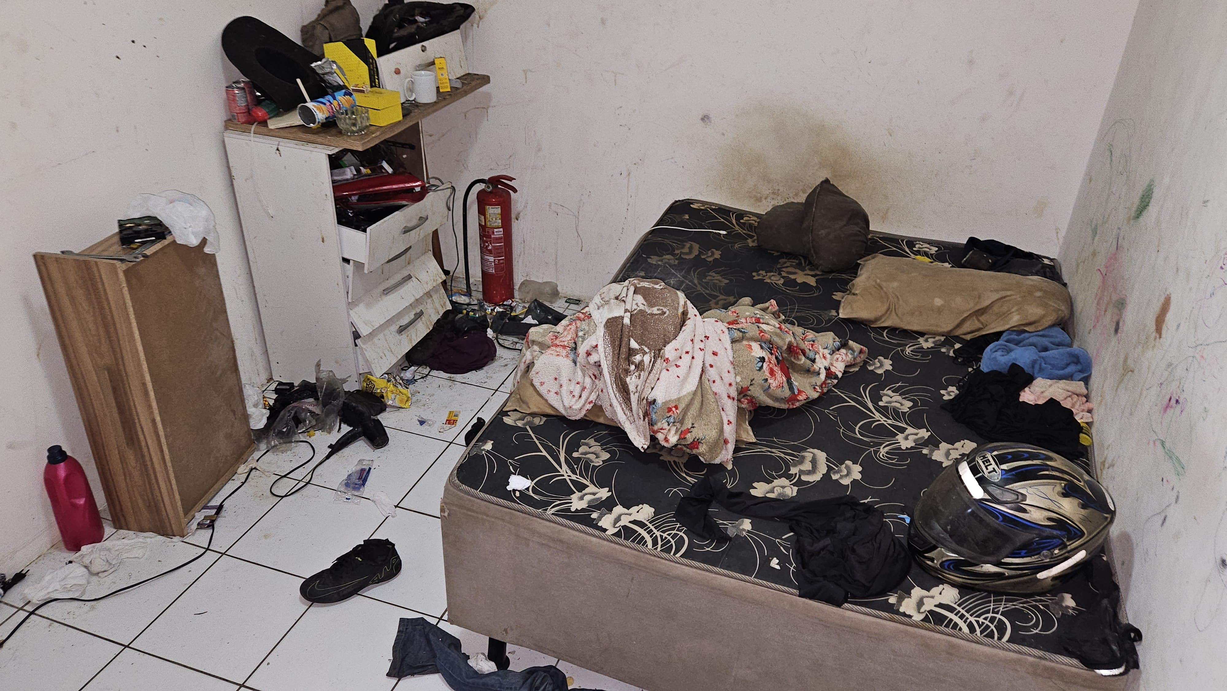 Filho é preso por deixar mãe aposentada que ganha R$ 16 mil passar fome em Maceió