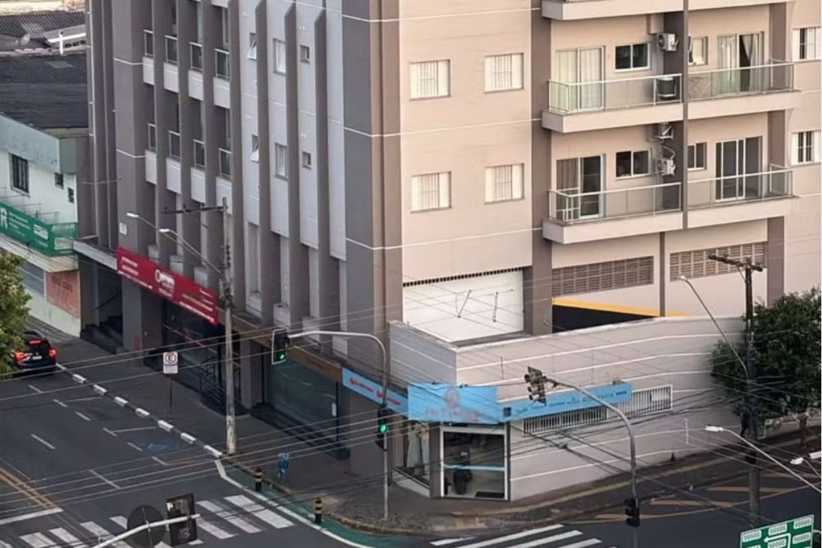 Médico é detido acusado de agredir companheira no interior de SP