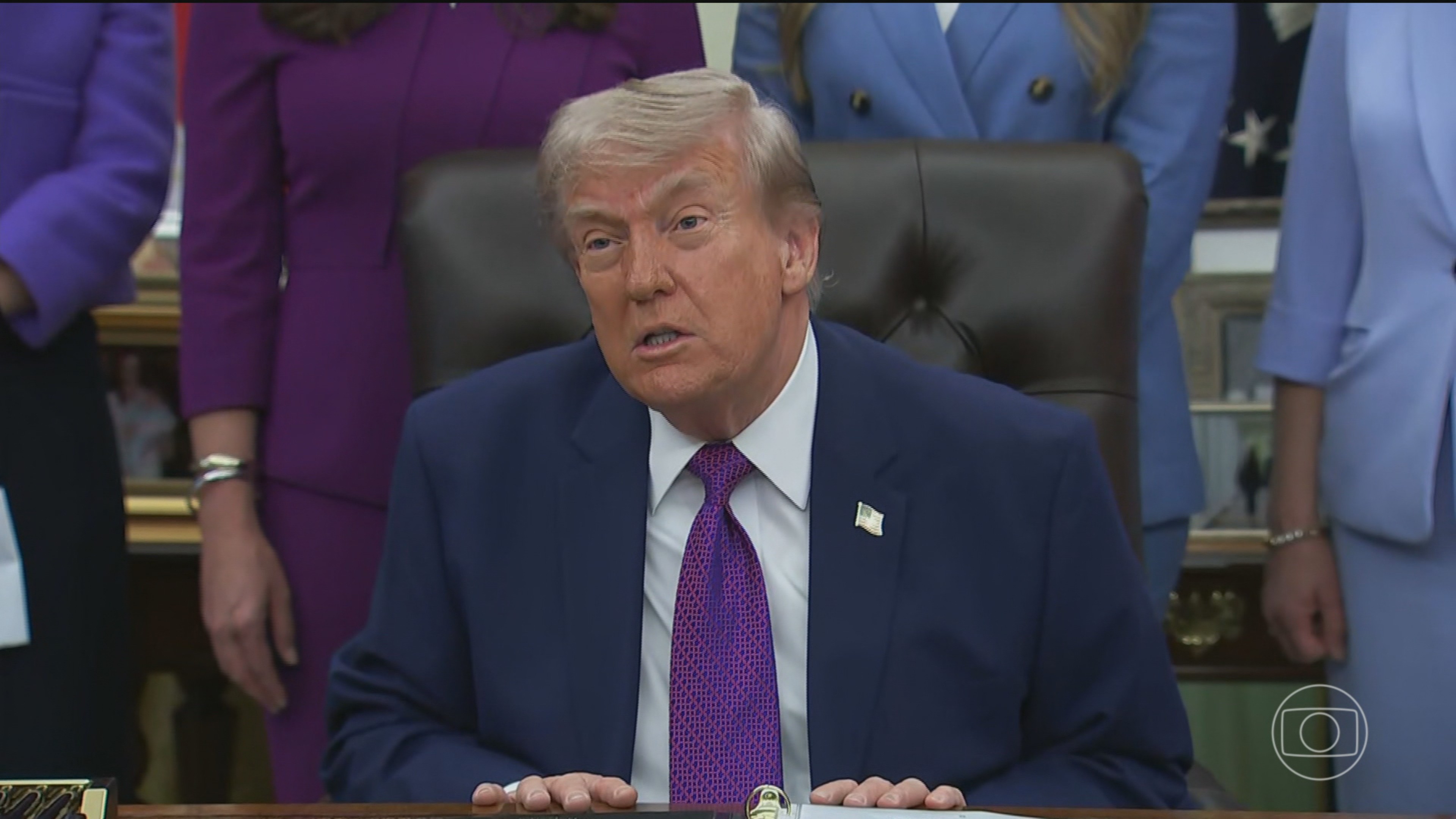 EUA e Irã voltam a subir o tom das ameaças; Trump diz que acordo de cessar-fogo está por um fio